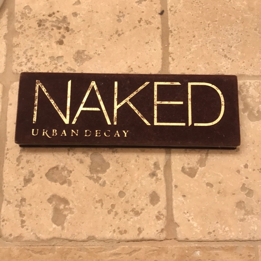 authentic NAKED pallet, brush included,